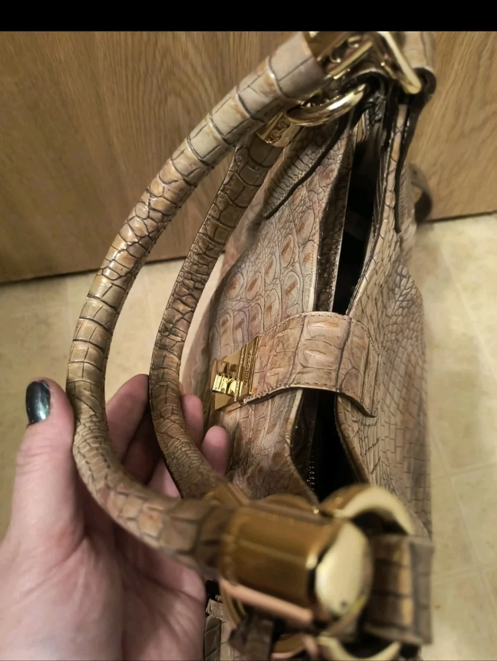 Brahmin Melbourne Crocodile Embossed Leather Hobo Bag Toasted Ombre EUC